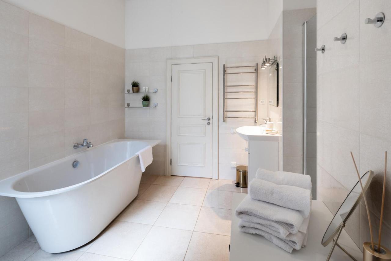 Old Riga Modern And Spacious 2 Bedroom Apartment Zewnętrze zdjęcie